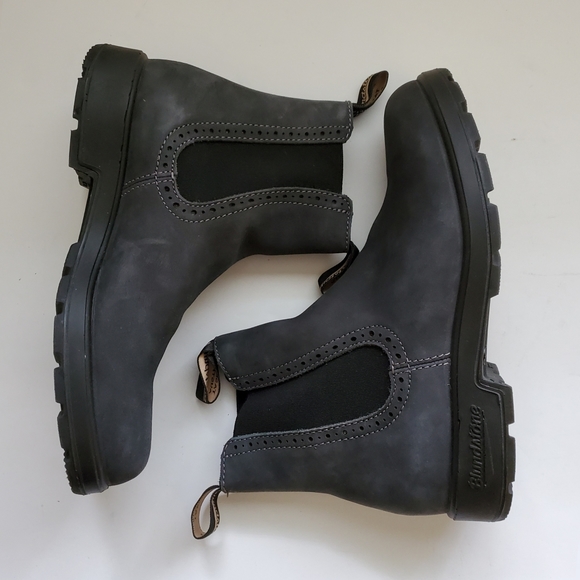 New Blundstone 1630 Rustic Black Chelsea Boots - Picture 3 of 7